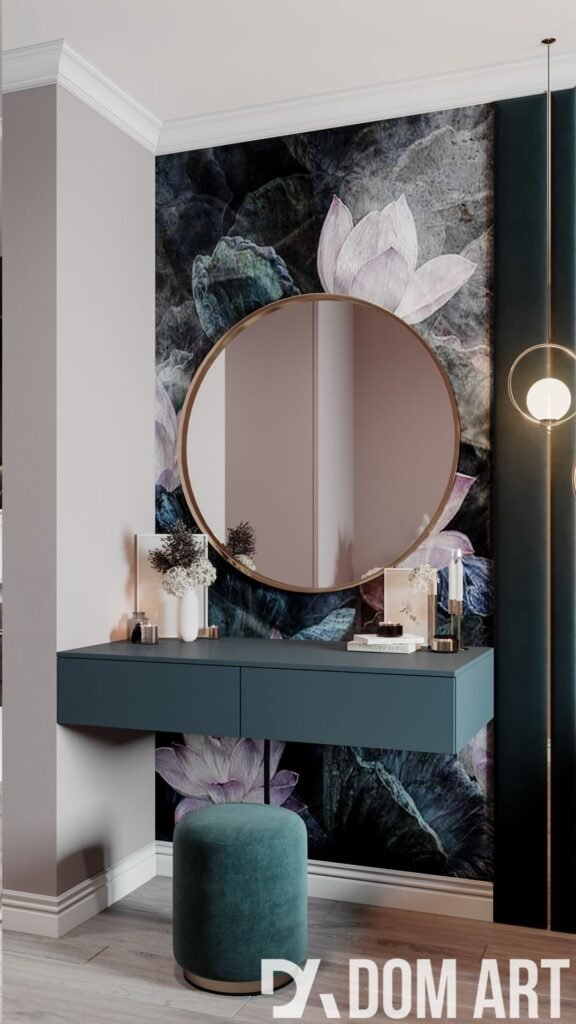 Bureau coiffeuse avec papier peint fleuri bleu