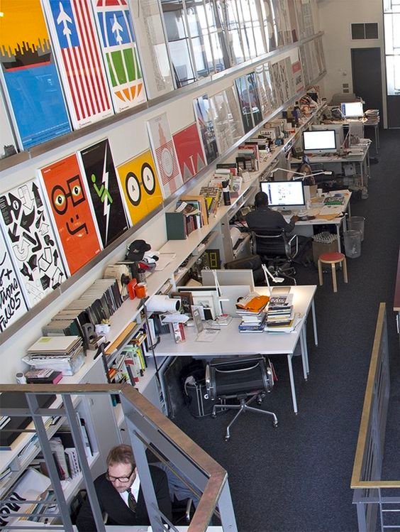 Amenager bureau professionnel style creatif et colore