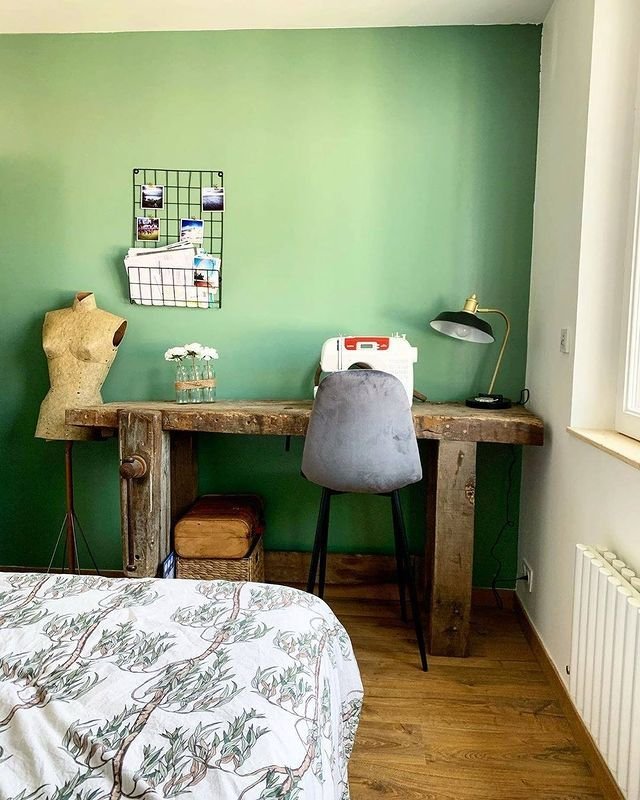 Bureau chambre d'amis avec petit bureau etabli
