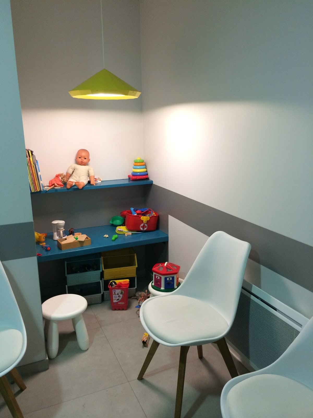 Deco cabinet psychologue enfant colore