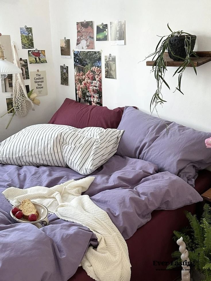 Chambre ado violette style aesthetic cocooning