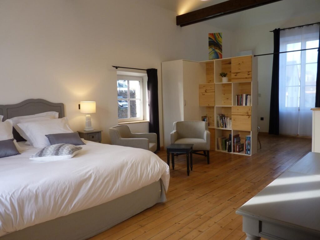 Chambre angadreme petit salon rhino raye