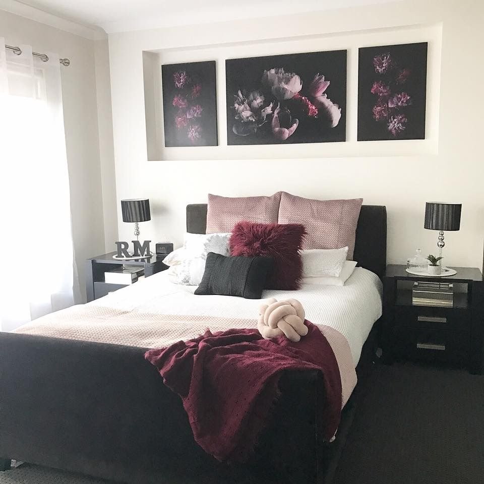 Chambre noir et blanc ado avec bordeaux