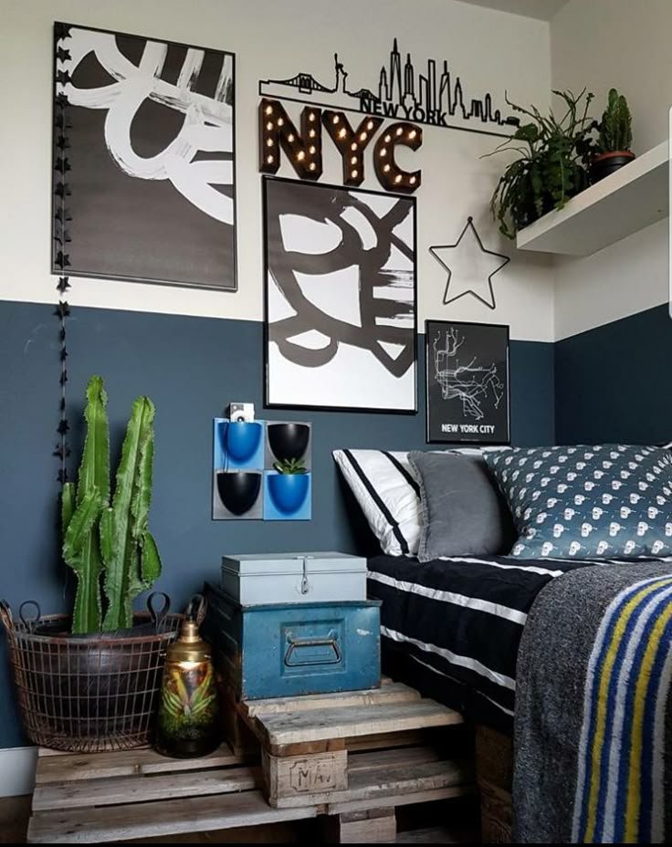 Chambre noir et blanc ado garcon bleu marine