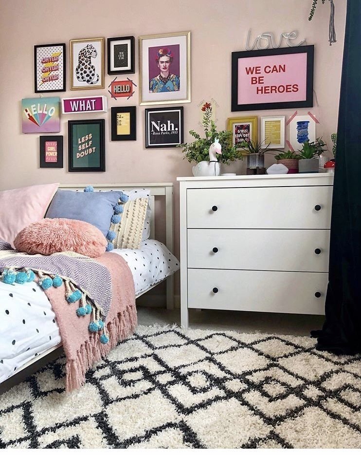 Peinture murale chambre ado couleur peach fuzz couleurs pastel