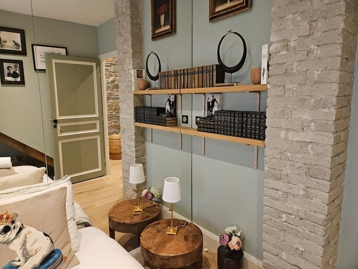 Chambre du duplex de vacances de 75 m² à Vichy style classique chic