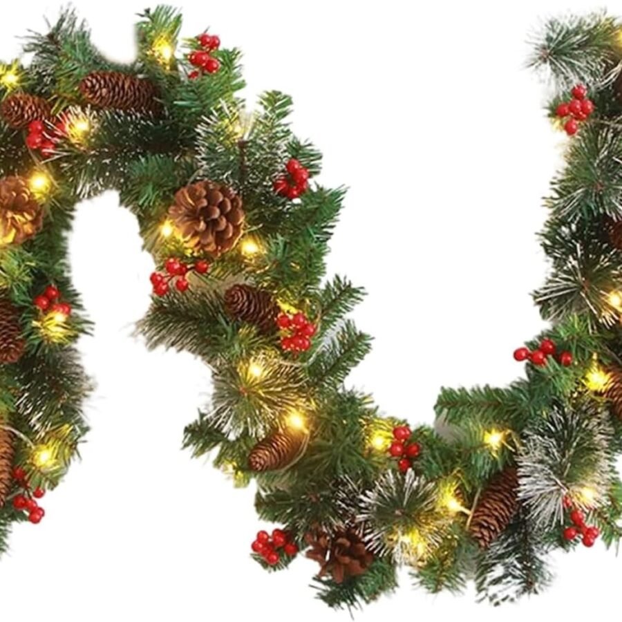 guirlande sapin lumineuse avec rubans et pomme de pin