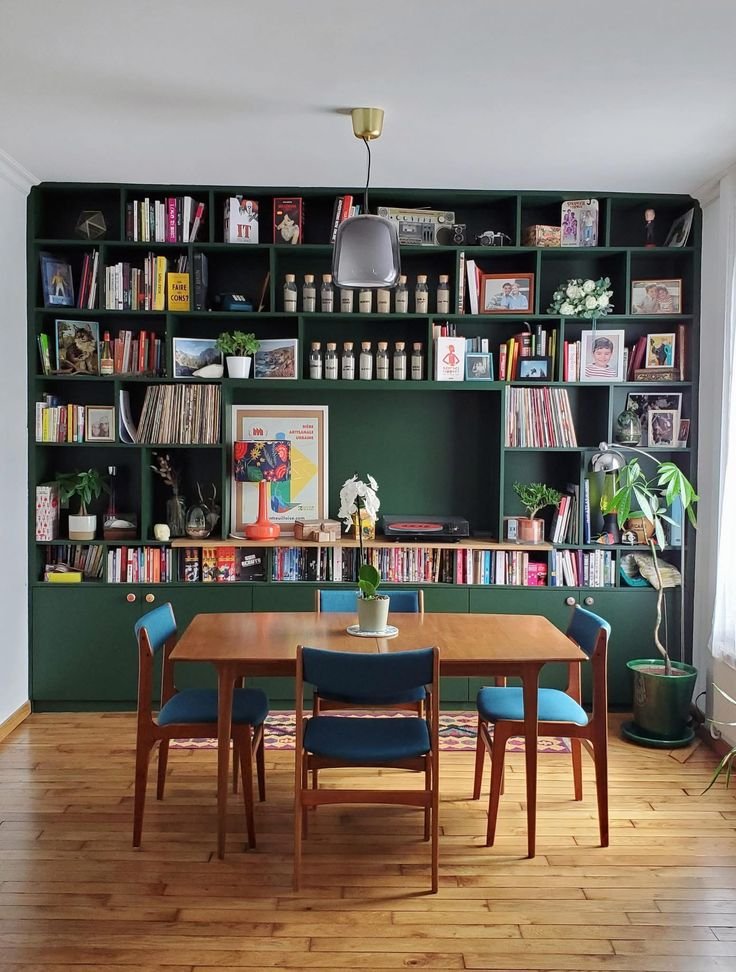 Idée deco salle a manger vert emeraude